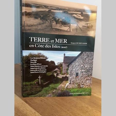 Nouveau Gite Situe Au Coeur Du Cotentin Saint-Pierre-d'Artheglise Exterior photo